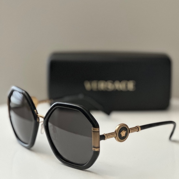 VERSACE- 60mm Octagonal Sunglasses - Picture 1 of 8